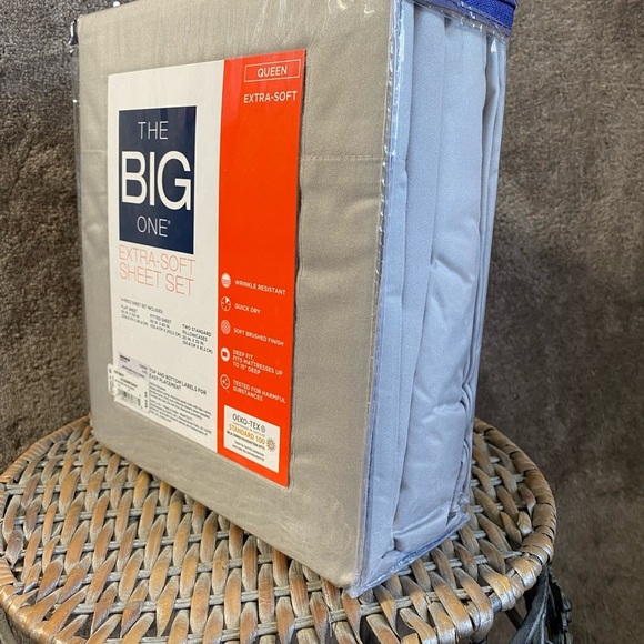 The Big One Queen Sheet Set - Soft Gray - Picture 2 of 4